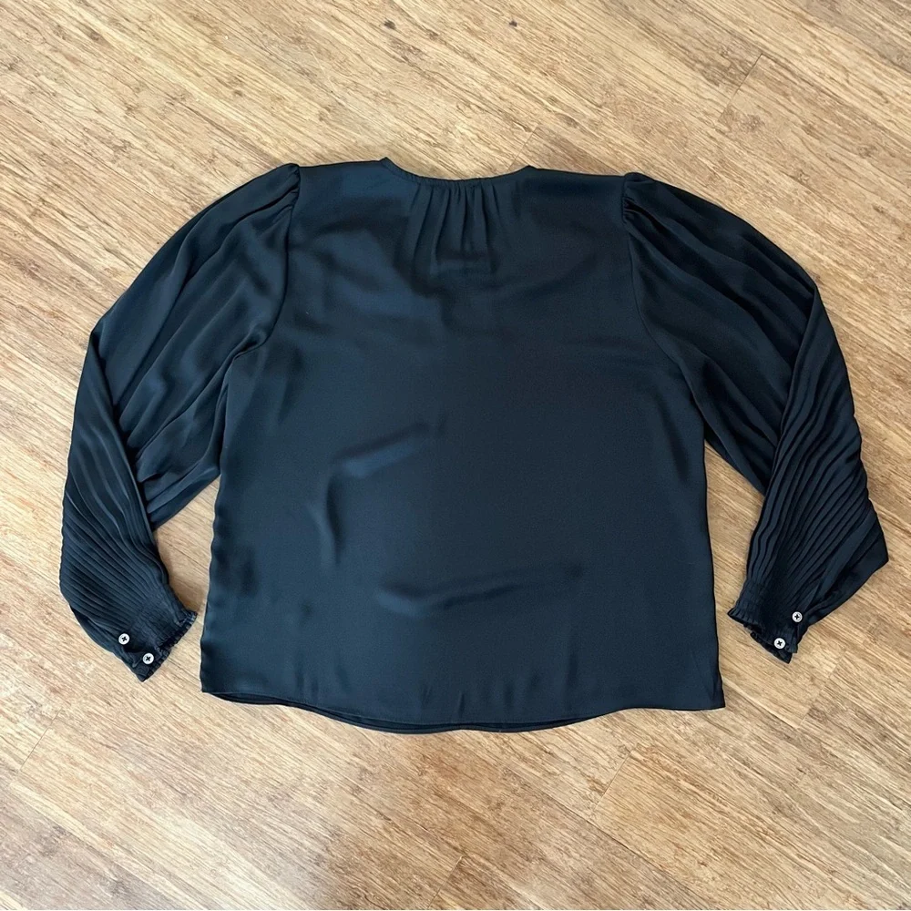 Current Air Anthropologie Black Pleated Sleeve Top XS - Picture 7 of 7